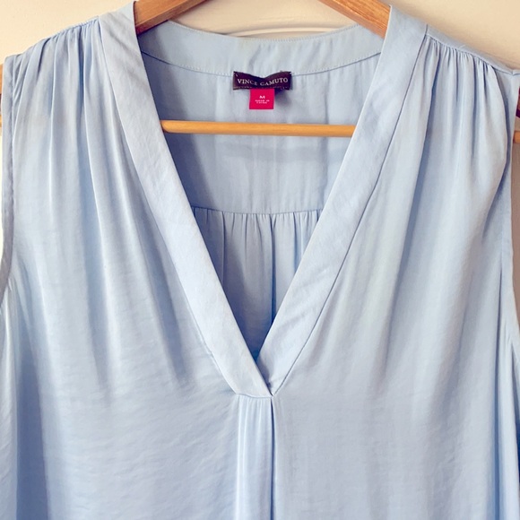 Vince Camuto Blue Silky Top - Picture 4 of 4